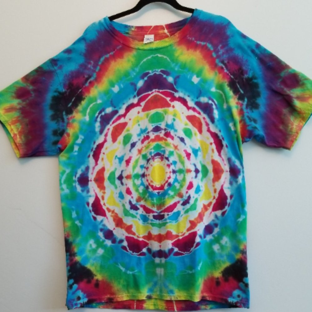 Men's XL, NWT, One-of-a-kind, Hand tied & dyed Tee